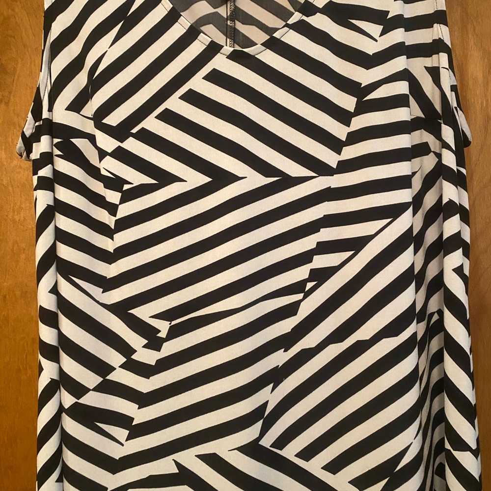EUC. R&K High-Low Dress - Picture 2 of 4